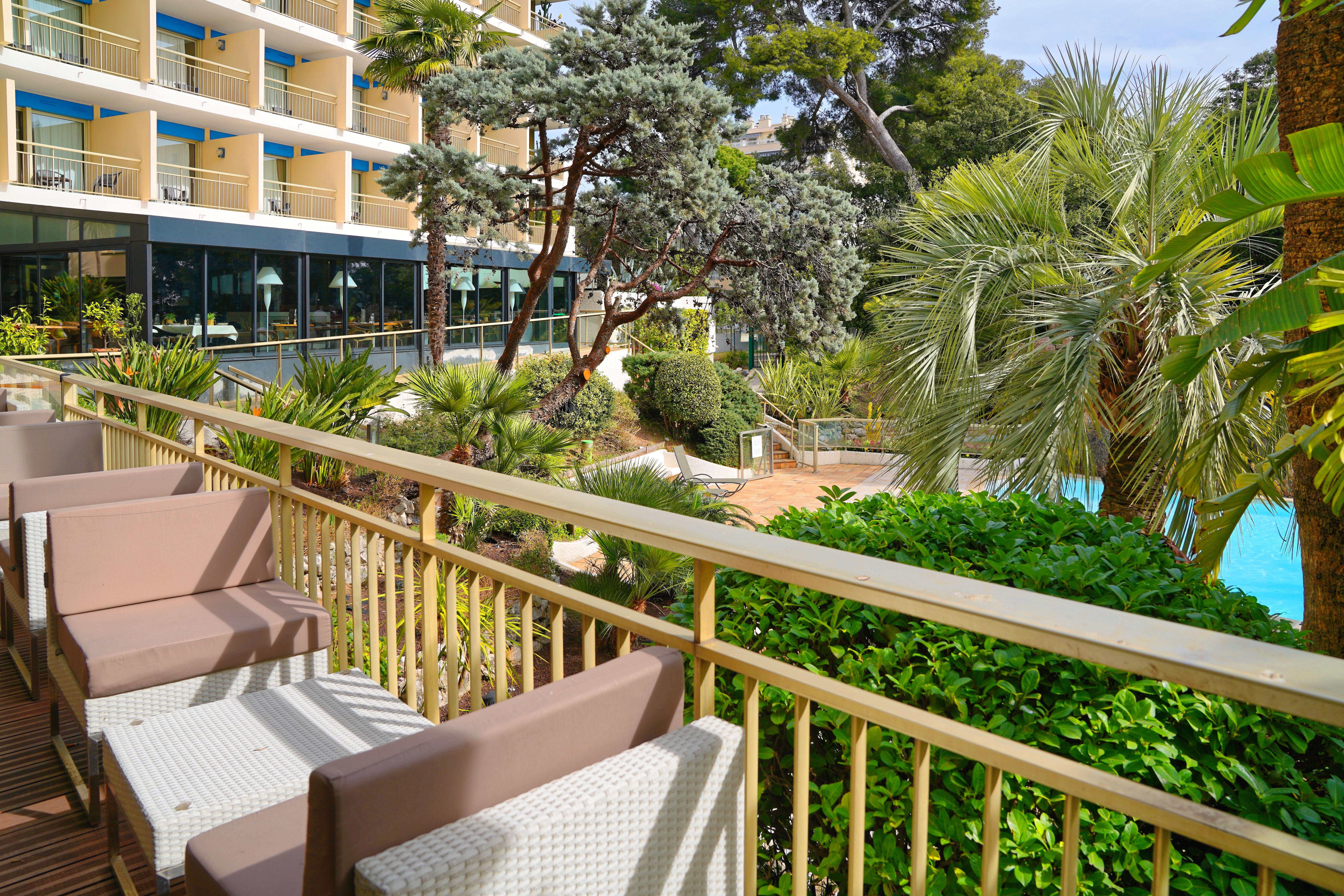 Luxotel